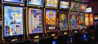 Pengalaman bermain sportsbook, slot online dan live casino melalui cipok4d di perangkat mobile